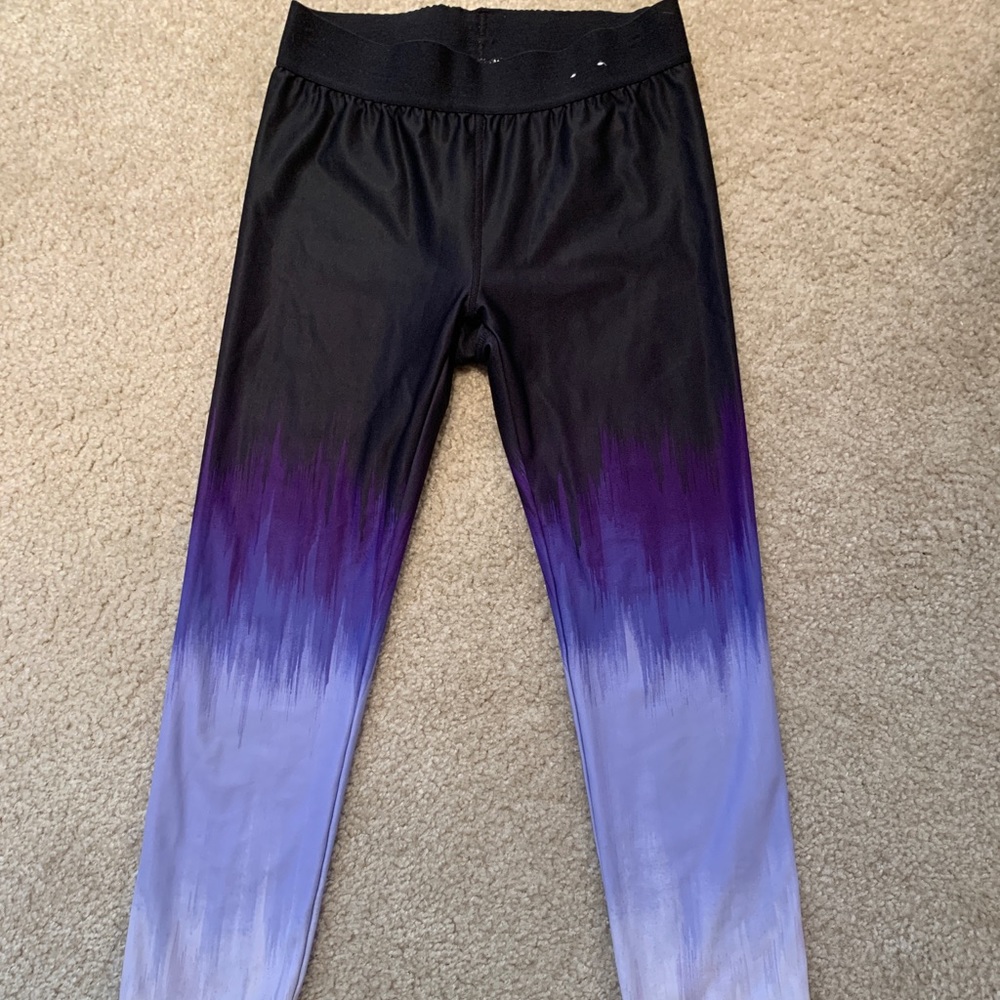 Three Gap Fit by GAP Women’s Small sports leggings